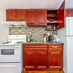 Chic 1Br Retreat, Perfect For Niagara Falls Trips